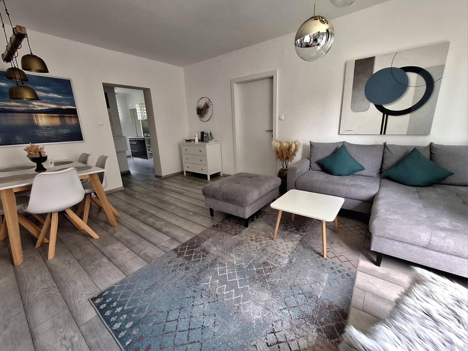 La Vida Appartment 1 Klagenfurt am Woerthersee ภายนอก รูปภาพ